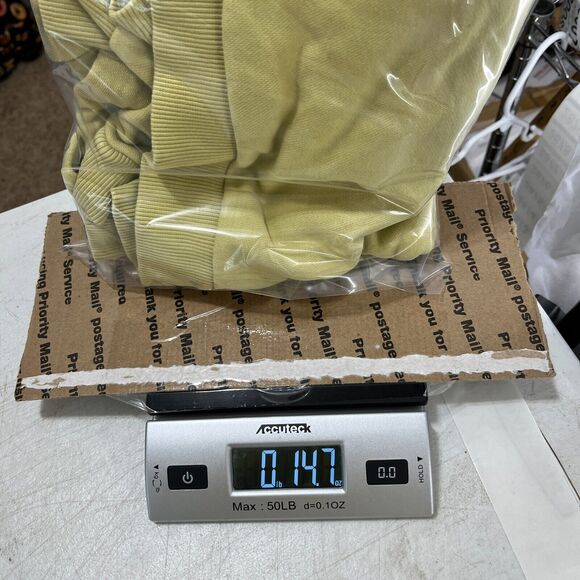 Nike Hoodie Womens Small Yellow Crop Sweatshirt Sweater Activewear Athleisure - Picture 10 of 11